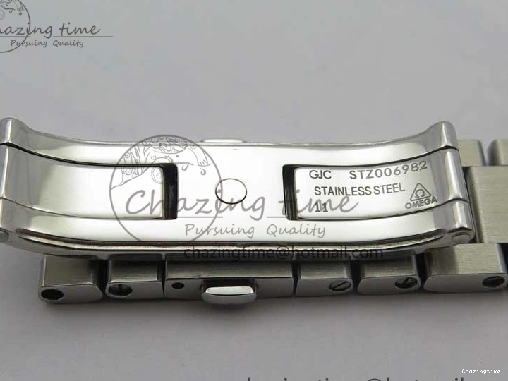 0512 Flexible Aqua Terra 150M 34mm Ladies SS VSF 1:1 Best Edition White MOP Dial Diamonds Markers on SS Bracelet A 7930